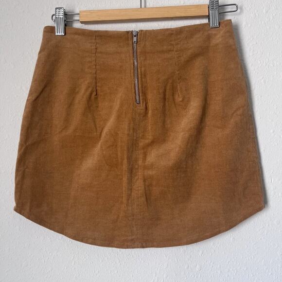 Forver21 Size M high waist curved hem suedette corduroy body con mini skirt - Picture 5 of 6
